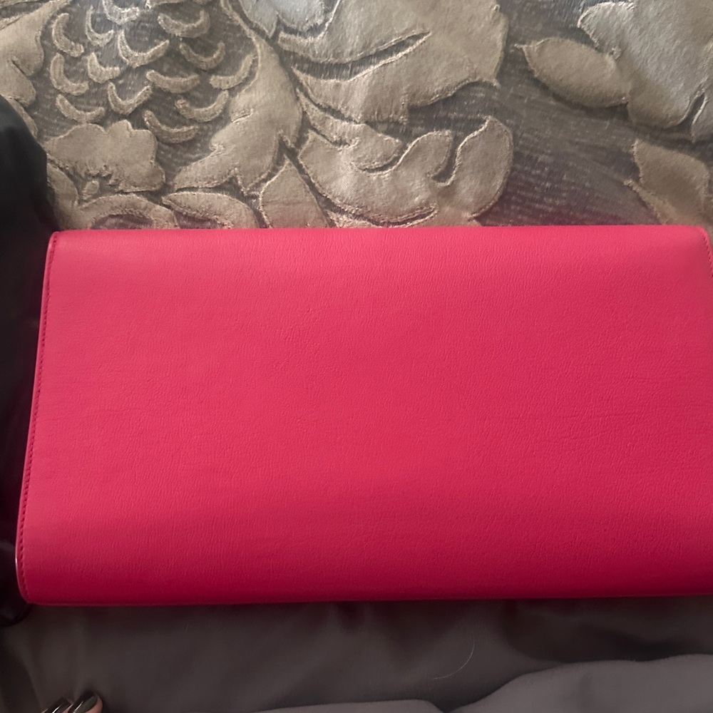 Yves Saint Laurent Pink Clutch - Picture 6 of 7
